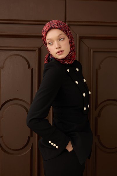 Silk Home وشاح فيلورا بتصميم تجريدي باللون الأسود
