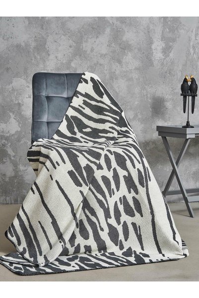 Karo Patura decorativa 165x200 2141-2P Patura Zebra alb-negru cu bordura cros...