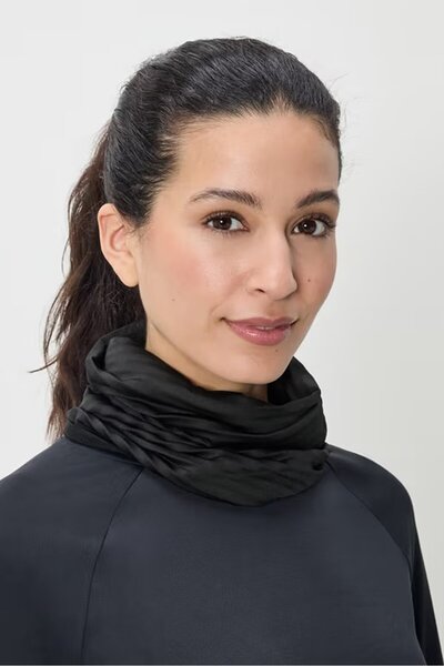 Tchibo Women Solid Scarf, Black
