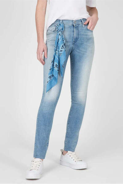 Sheya Jeans, albastru