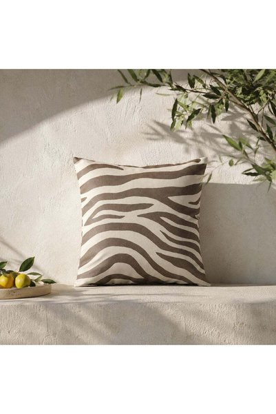 Danube Home Toss Pillow With Zipper Without Piping 45X45Cm - Graphic Z