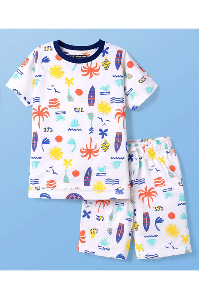 Pine kids طقم نوم قطني محبوك بأكمام نصفية مع تي شيرت وشورت مطبوع - أبيض متوفر...