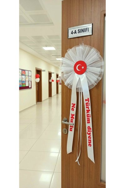 Mutlu Başlangıçlar 2 ADET CUMHURİYET BAYRAMI KAPI SÜSÜ ,OKUL SÜSLEME