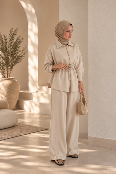 VeraTrend Gold Zippered Women's Trouser Suit with Waist Tunnel