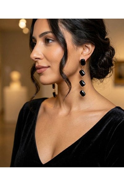 ROSALINDA أقراط مطلية بالذهب مع حجر باجيت أسود