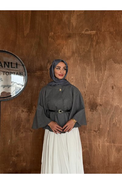 hacer ayaydın Stamped Fabric Belted Poncho