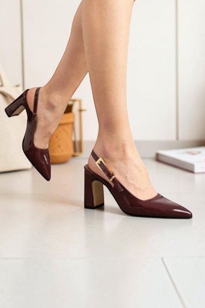 Generic Brand Women's Burgundy Buckle-Locked Patent Leather Slingback Thick-H...