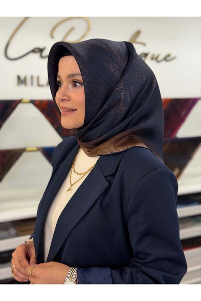 LA BOUTIQUE SURA SILK SCARF