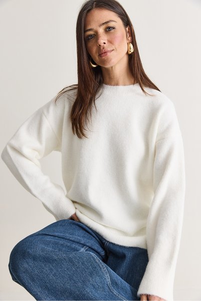 Bianco Lucci Pulover de damă, alb, cu guler rotund, oversize, din tricotaj 47...