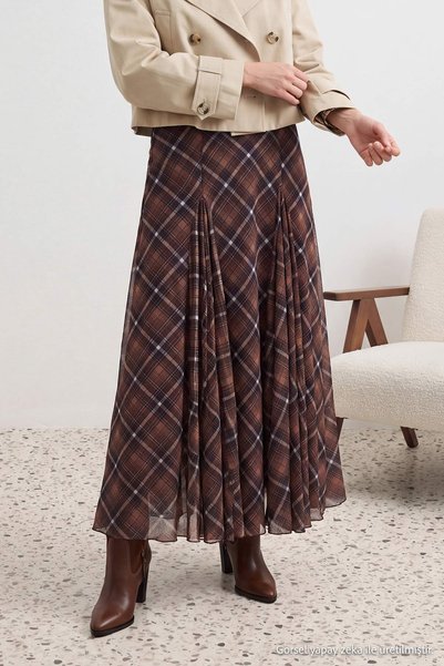 Trendyol Collection Fusta tricotată în carouri/cu dungi, căptușită în mai mul...