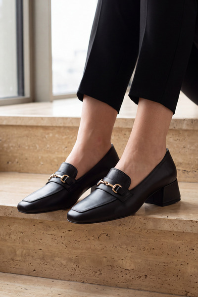 SAYL Black Genuine Leather Buckle-Strap Thick Heeled Women's Loafer Shoes