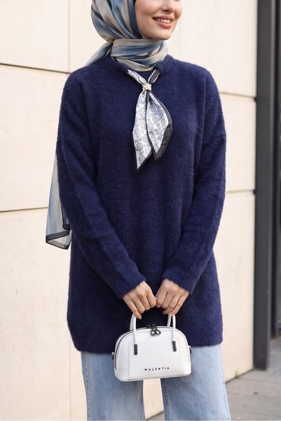 HİJABAYA Crew Neck Oversize Long Sleeve Flowy Hip Length Hijab Knitwear Tunic...