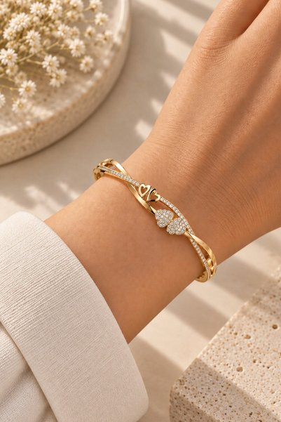 nftart.design Heart Figured Gold Steel Stone Women's Bracelet