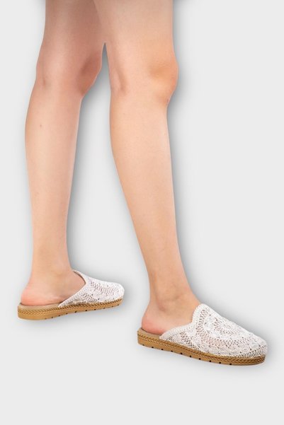 Jagulep Knitted Embroidered Closed-Front Women's Slippers White