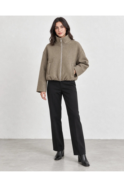 nazzain Cashmere Fabric Zippered Short Jacket