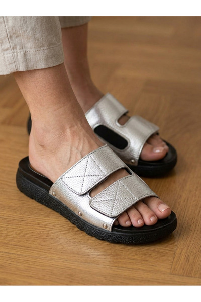 Siyo Comfort نعال جلدية لعلاج هالوكس فالجوس (نتوء العظام) ونتوءات الكعب