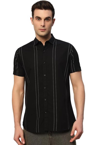 Generic Men's Solid Regular Fit full Sleeve Cotton Check Shirt with Regular C...
