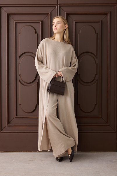 Suede Style 44423 - Κομψό, άνετο, μαλακό, φαρδύ γυναικείο μακρύ παντελόνι του...