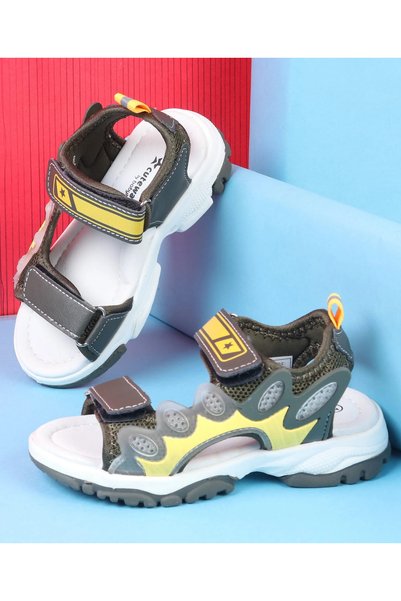 Cute Walk by Babyhug Velcro Closure Sandals - Green Online in KSA - 21979097