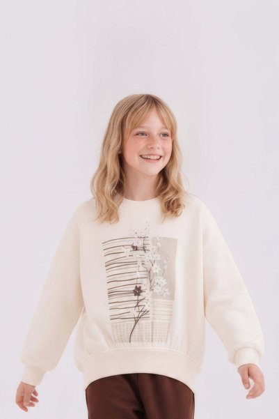 XO Kids Girl's Sweatshirt 8-14 Years 32324
