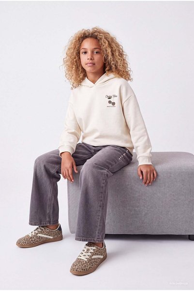 PAULMARK Girl's Wide-Leg Jeans with Staple Detail