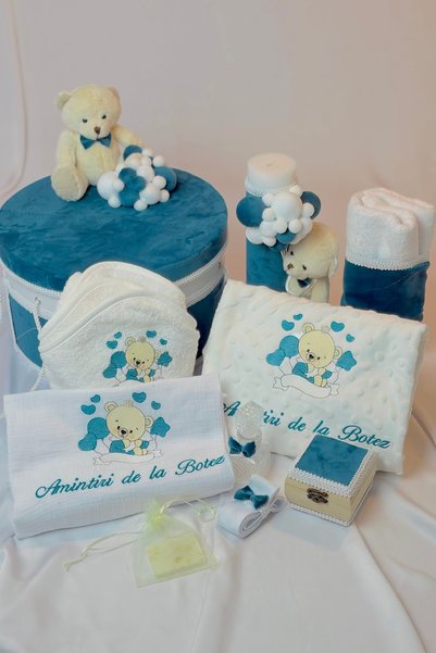 Happy Bears Trusou botez pentru baieti, 10 piese, “Ursulet cu baloane”, bumba...