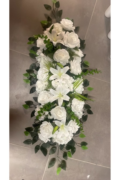 Rosina Yapay Çiçekli Dekoratif Tag 1 Metre – Beyaz Gül ve Lilyumlu Çiçek Aran...