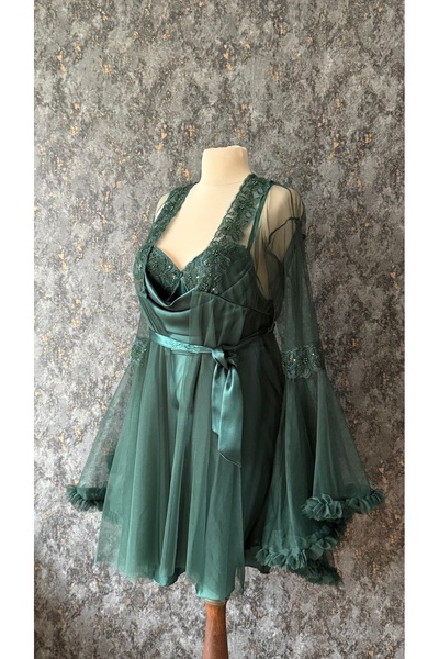 Loviana belle Olive Green Lace Detailed 2-Piece Satin Dressing Gown Set (Boxed)