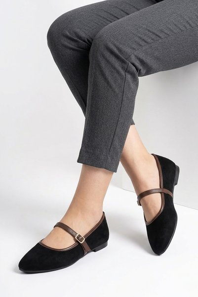 Moda Pie Olem Scarf, Blunt Toe, Ribbed Women's Ballerina Flats, Black Suede