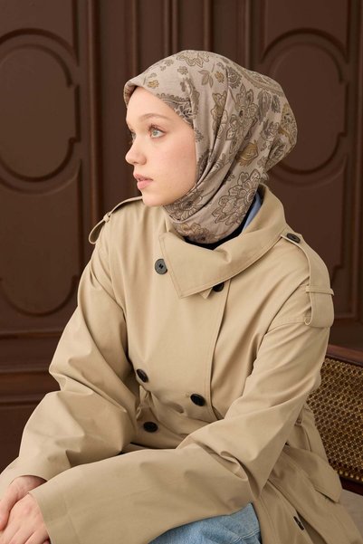 Silk Home وشاح فيلورا بنمط المنك الخفيف