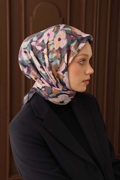 Silk Home وشاح فيلورا باللون الأزرق الداكن