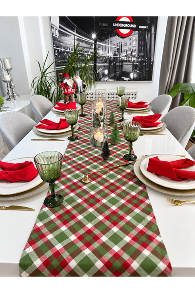 Decamor home New Year Plaid Pattern Red - Green Christmas Table Runner (Napki...