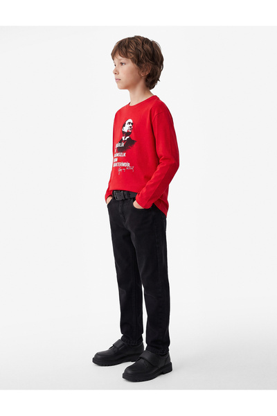 Koton Ataturk Printed Cotton Crew Neck Long Sleeve T-Shirt