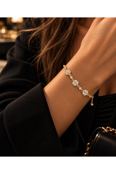 Adata Jewelry سوار نسائي من الفولاذ مرصع بحجر الزركون مع خاصية الرفع باللون ا...