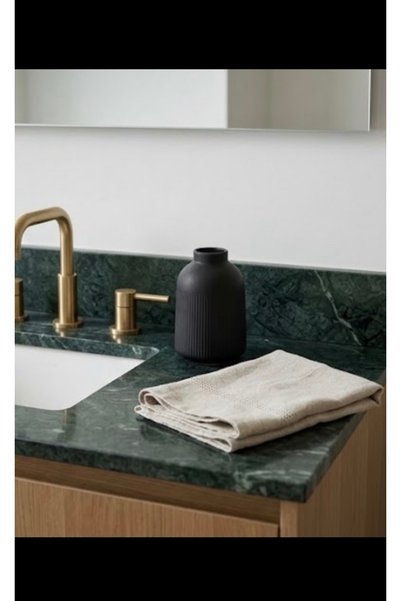 IN HOME STORE مزهرية ديكور تصميم مضلع سيراميك أسود