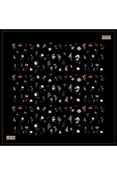 LA BOUTIQUE Saf Sura İpek 2840 01 Black Floral Pattern