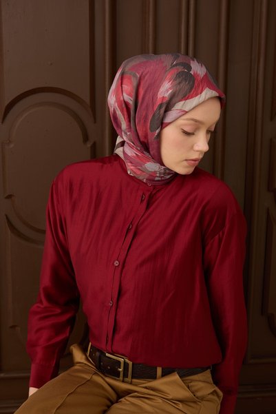 Silk Home وشاح فيلورا بنقشة الزهور بلون البرقوق