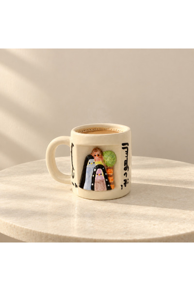 Crafted by Lifestyle كوب سيراميك بتصميم 'المملكة العربية السعودية' مع تمثال ع...