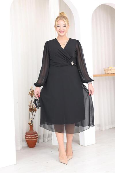 Siyezen Plus Size Premium Quality Chiffon Dress with Gold Accessories