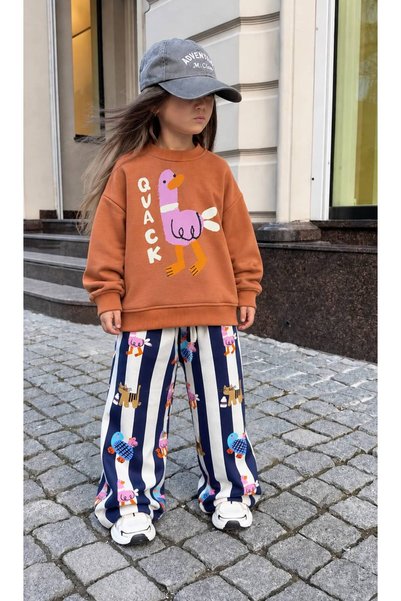 kr kids Girl's Brick Red Duck Print Sweatshirt and Animal Pattern Striped Wid...