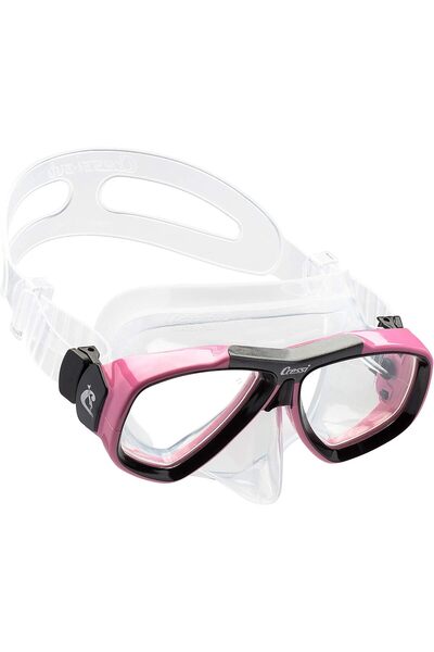 Generic First Dive Mask with Inclined Lenses for Scuba Diving : Focus: Made i...