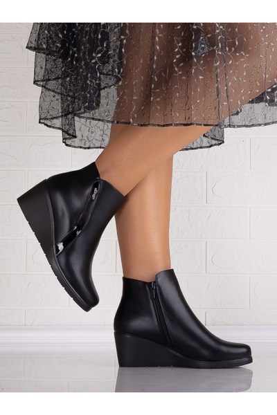 Mdeng Loravia Women's Black Faux Leather Lined Boots, 40