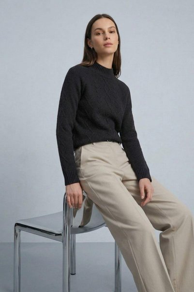 Şeker Portakalım High Collar Knitted Crop Sweater