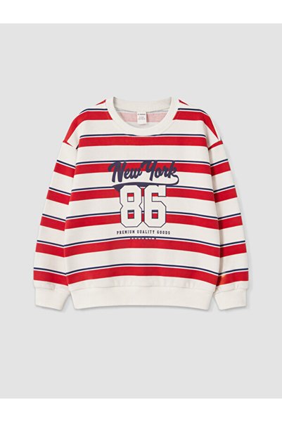LC Waikiki Rmz Gi̇yi̇m Farkiyla Nyc Printed Boys' Sweatshirt