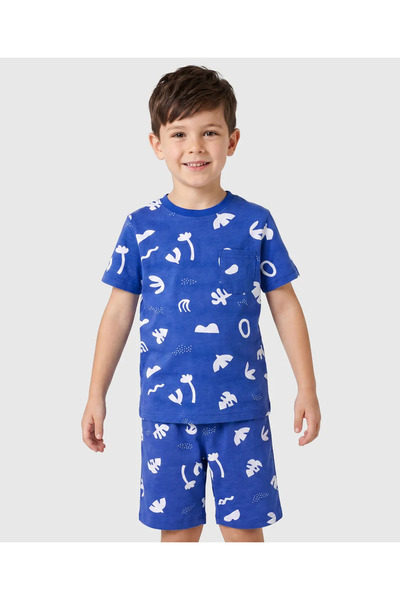 Pine kids طقم بيجامة قطنية قصيرة الأكمام بطباعة شاطئية - أزرق متوفر عبر الإنت...