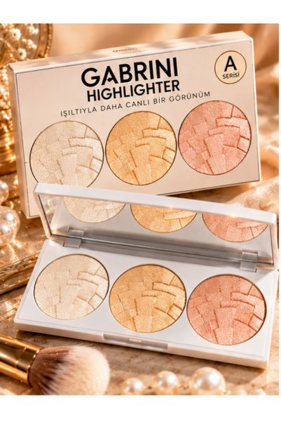 Highlighter 3'lü Aydınlatıcı Paleti – Şampanya, Altın ve Şeftali Tonları