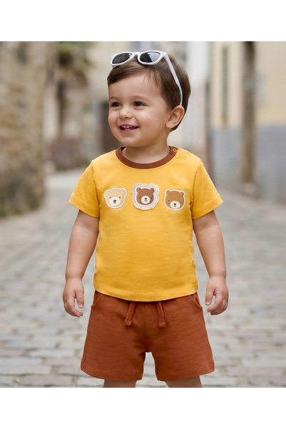 Babyoye طقم تي شيرت قطني 100% بأكمام نصفية وشورت مع رقعة على شكل دب - بني متو...