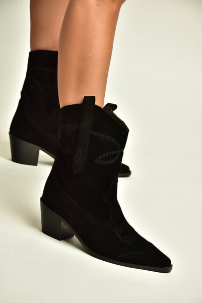 Fox Shoes Z654079061 Siyah Hakiki Deri Süet Kovboy Model Alçak Topuklu Çizme