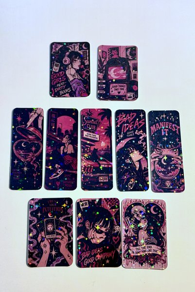 Lumoxia 10'lu Holografik Anime Sticker Seti - Y2K Kitap Ayracı Formunda Yapış...