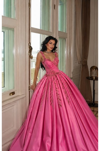 parisgelinlik Pembe Taş İşlemeli Saten Prenses Model Nişanlık Abiye Elbise